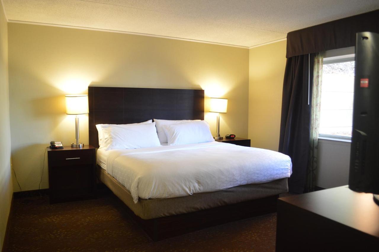 Express & Pittsburgh Airport By Ihg Robinson Township (Allegheny County)