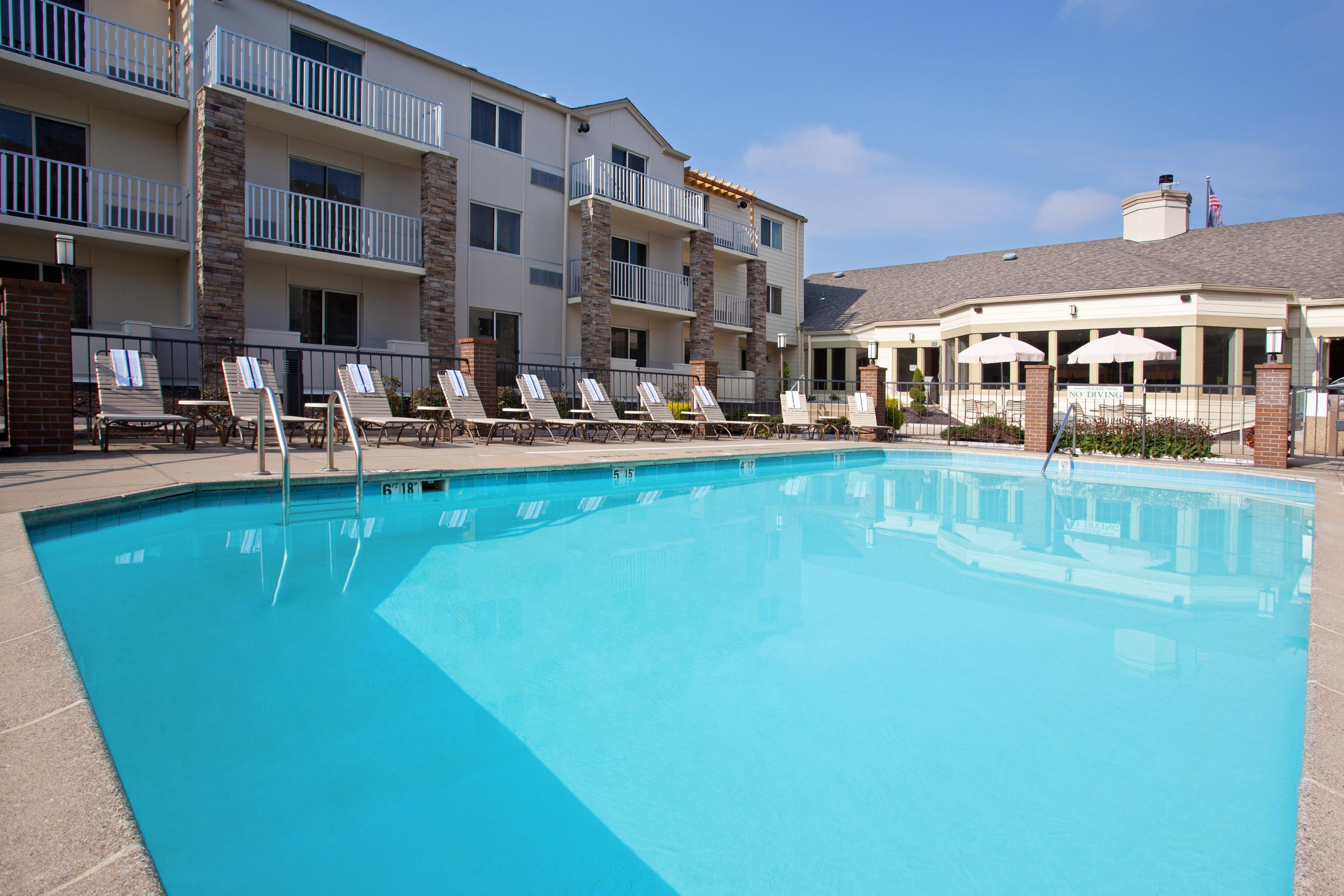 Express & Pittsburgh Airport By Ihg Robinson Township